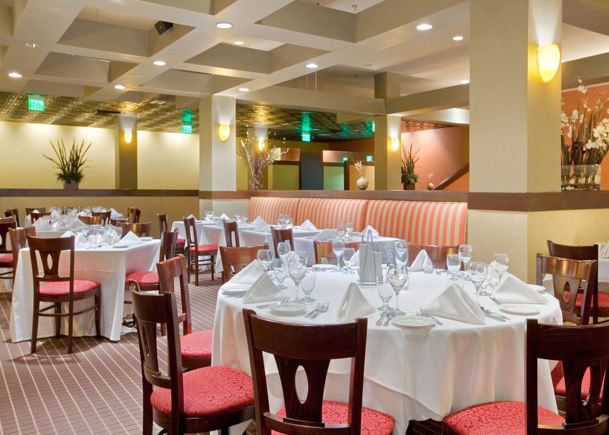 Doubletree By Hilton Hotel Miami Airport & Convention Center Restaurant photo